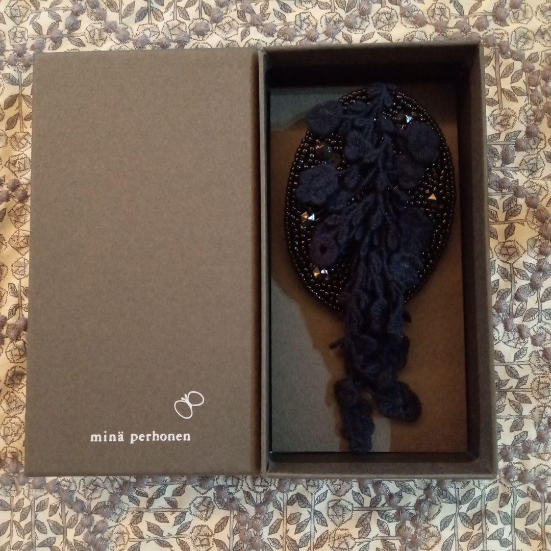 新品　ミナペルホネン　floraleaf　コサージュ　正規品　ブラック