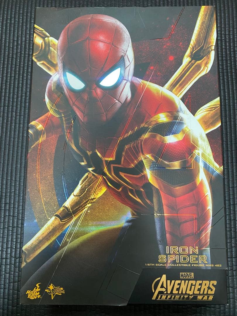 ホットトイズ アイアン・スパイダー 1/6スケール フィギュア
