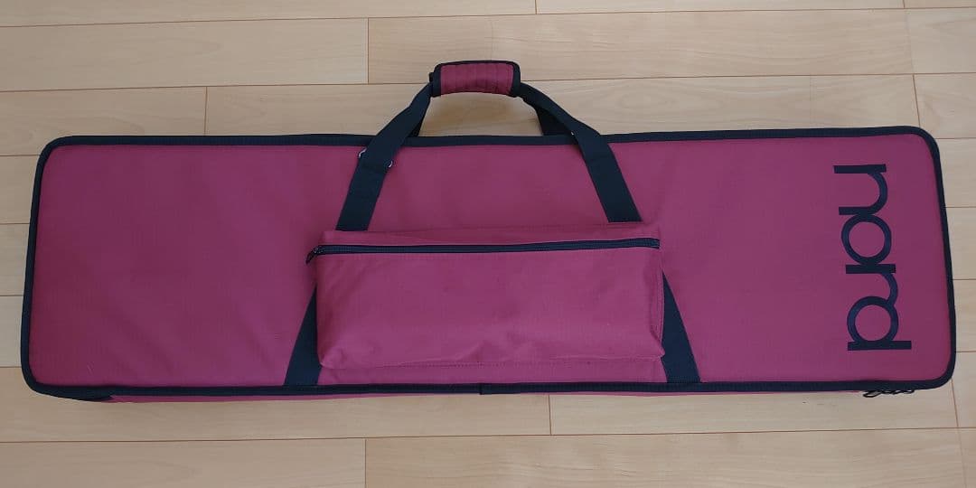 Nord Electro 6D 73鍵 純正ケース＆他社製ペダル付き