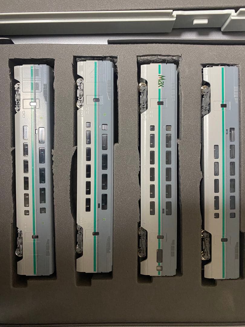 全車純正室内灯付き！　KATO Max E1系新幹線 e1 12両