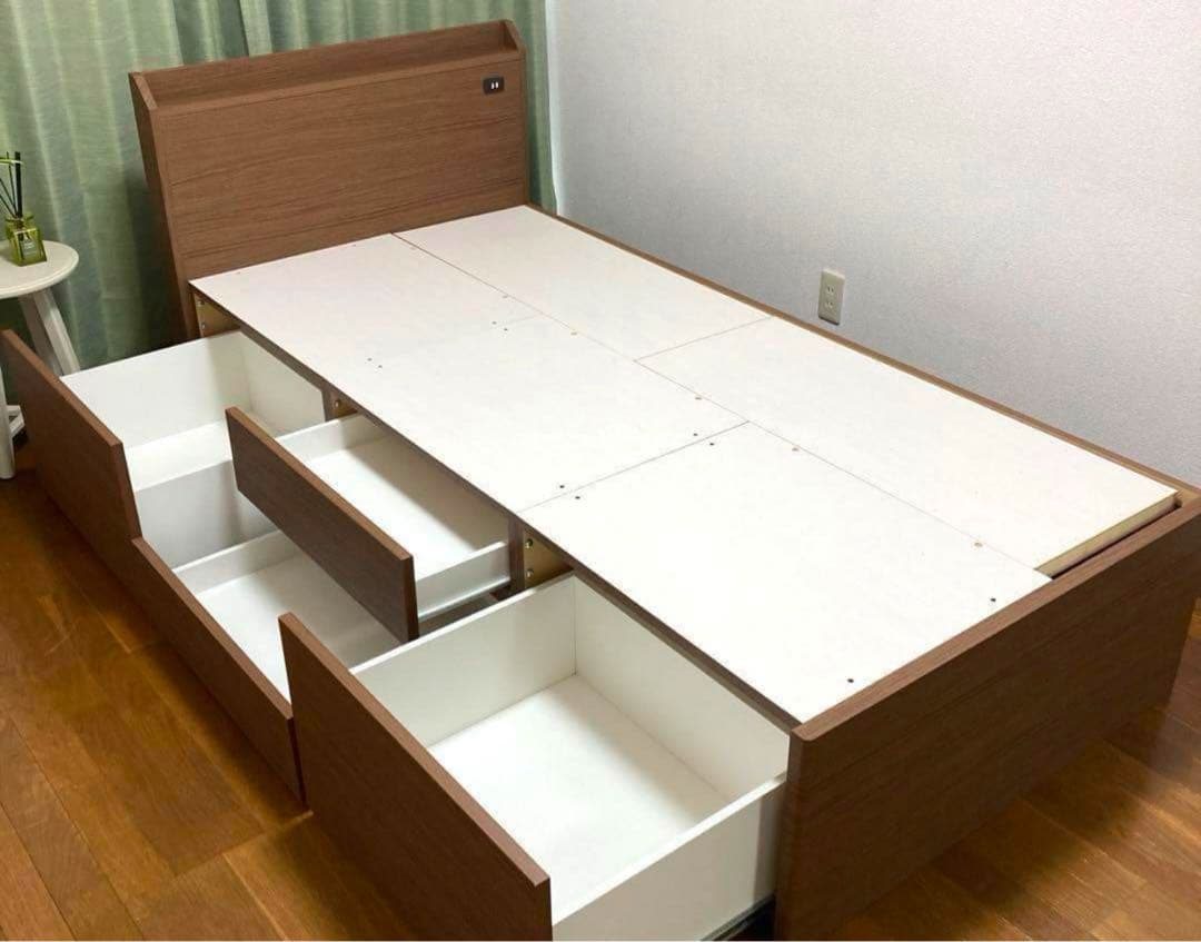 totoco様　ニトリ　シングル　ベッド　フレームのみ　ジオチェスト