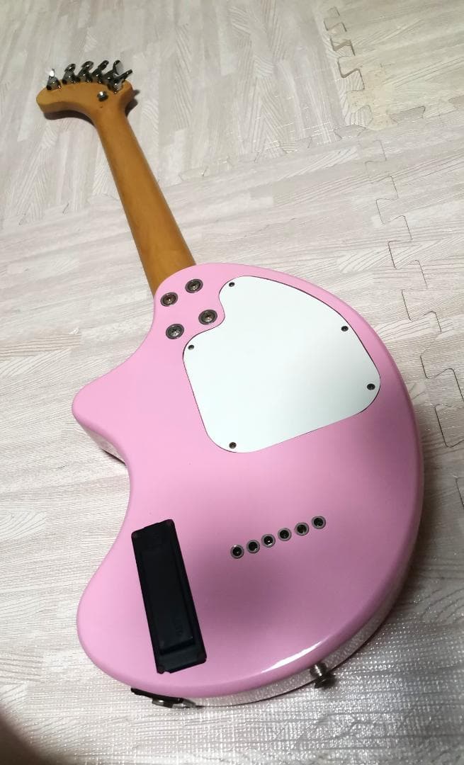 や*ま様 フェルナンデス　FERNANDES ZO-3 桃色 ピンク　ケース付き