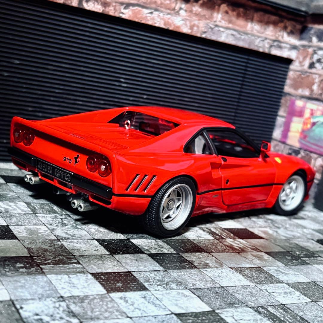 ワンオフカスタム 1/18 Mattel Elite フェラーリ 288 GTO