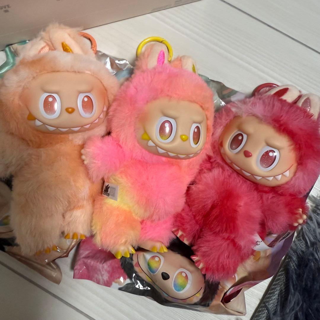 ラブブ　エナジー　3体