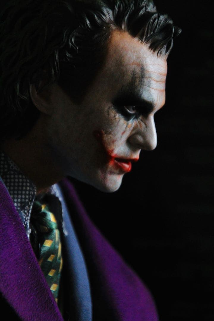 トイサピエンス限定 クオーター・スケール ジョーカー ホットトイズ　ダークナイト