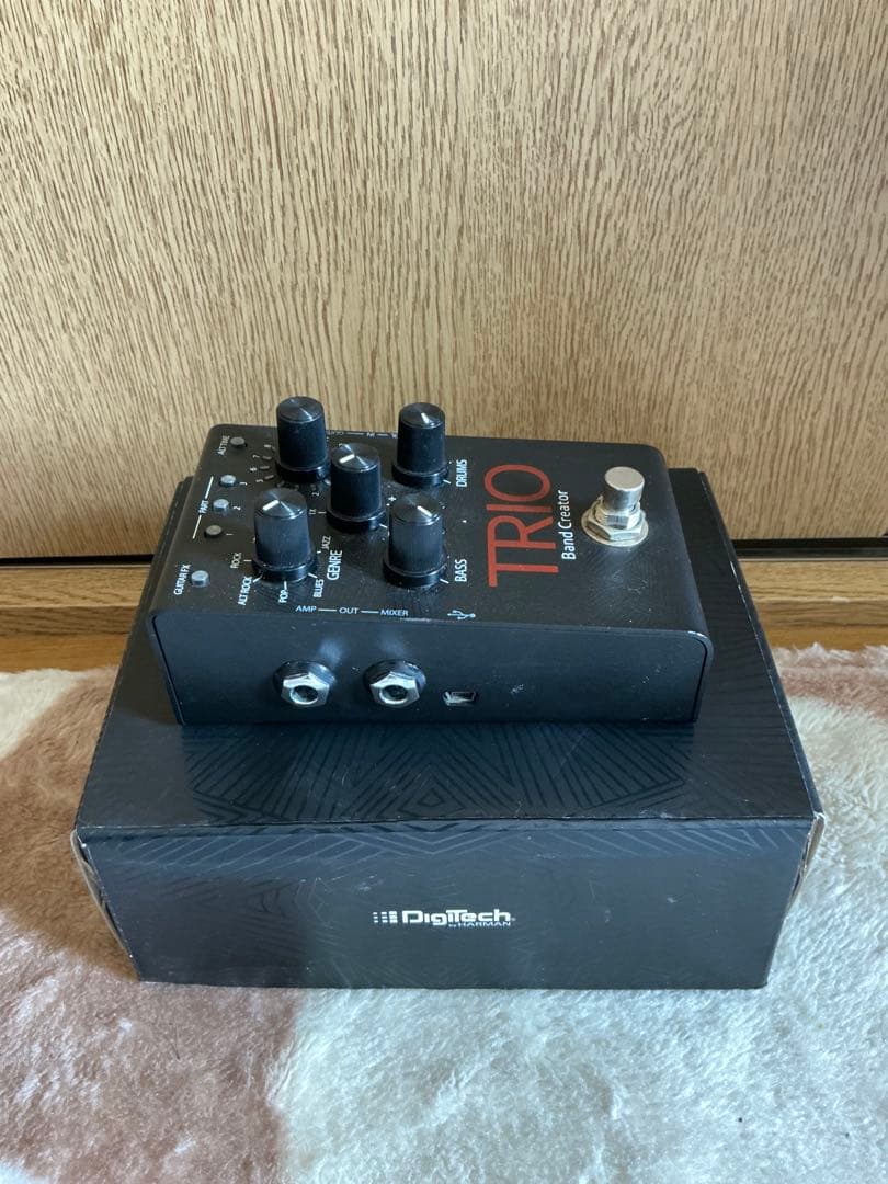 DigiTech TRIO Band Creator ギターエフェクター