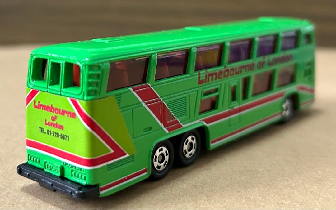 ロングトミカ L18 ネオプランバス スカイライナー