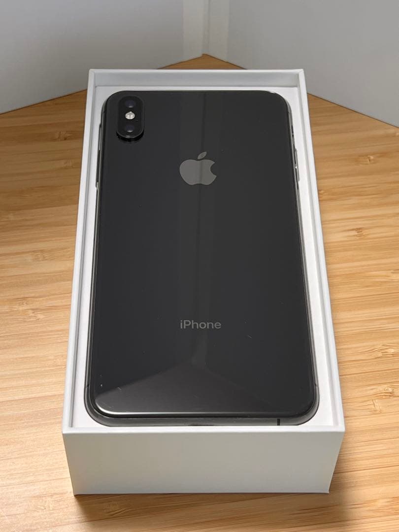 iPhone Xs MAX 256GB SIMフリー　スペースグレイ