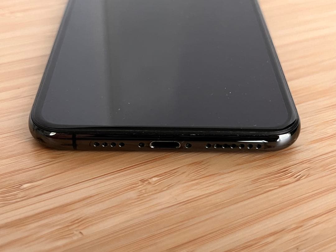 iPhone Xs MAX 256GB SIMフリー　スペースグレイ