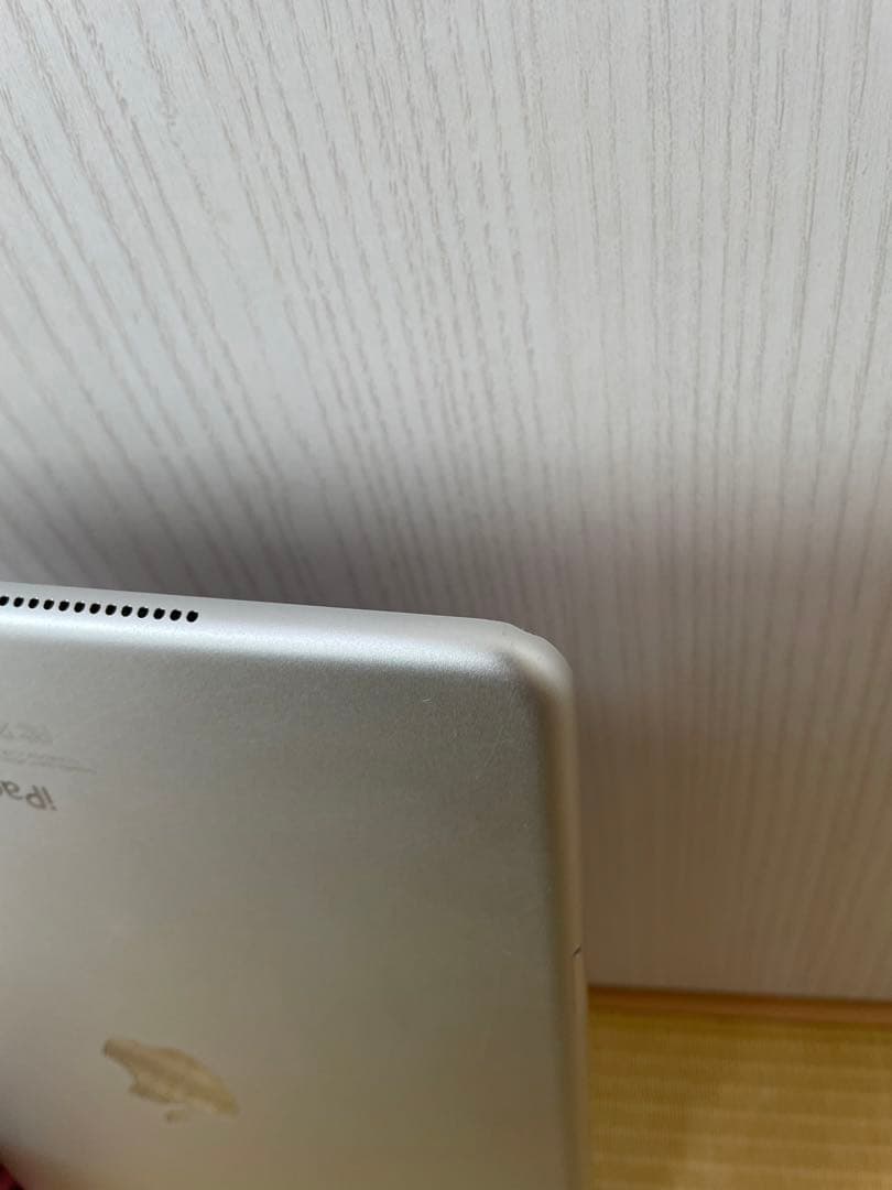 iPad Air 2 64GB セルラーモデル【ジャンク】