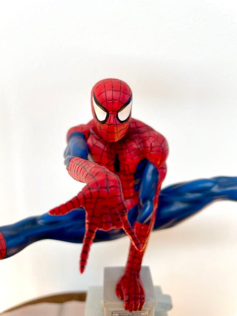 スパイダーマン スタチュー プレミアムコレクション　ダイヤモンドセレクト トイズ