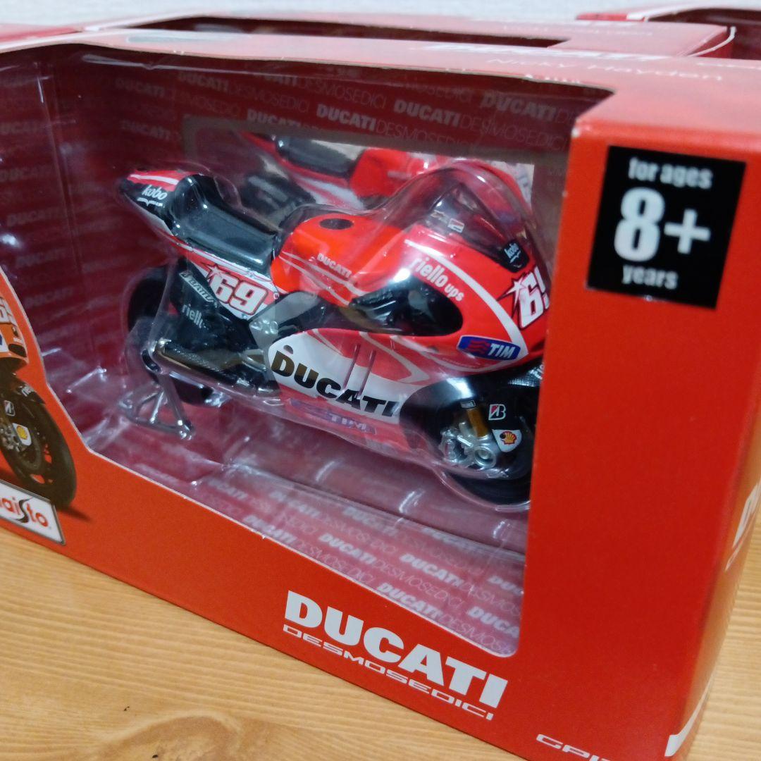 Ducati 1/18　GPレーシングモーターサイクルシリーズ