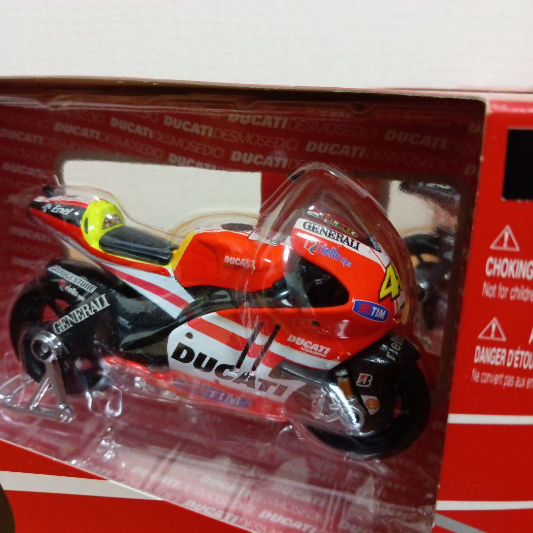 Ducati 1/18　GPレーシングモーターサイクルシリーズ