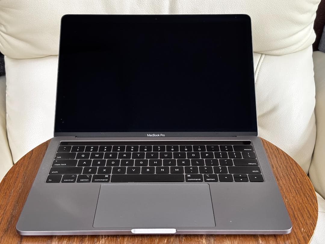 MacBook Pro 13inch mid 2018 (US配列)