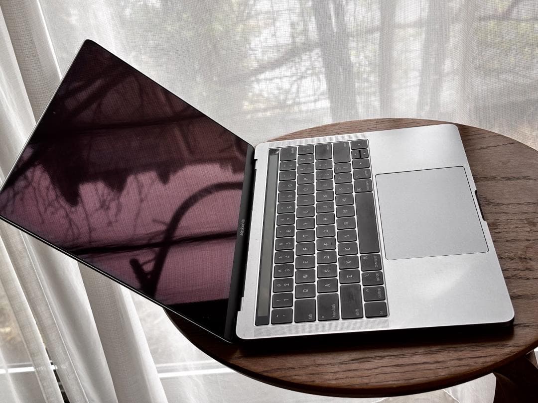 MacBook Pro 13inch mid 2018 (US配列)