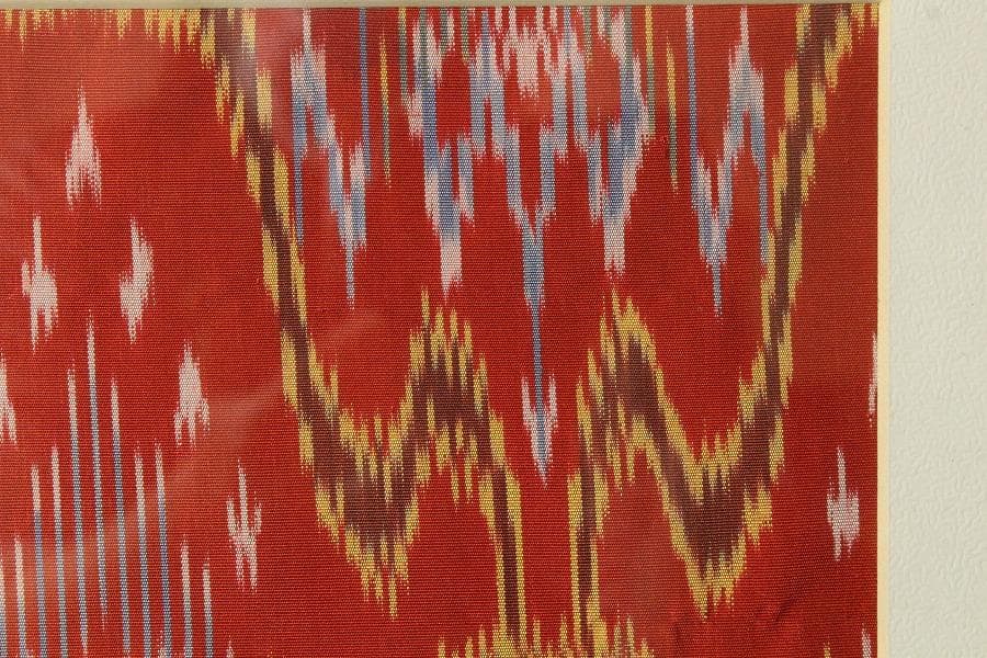 古裂 太子間道 赤地広東綿 額装 西陣 呉服屋蔵(K-LC930)