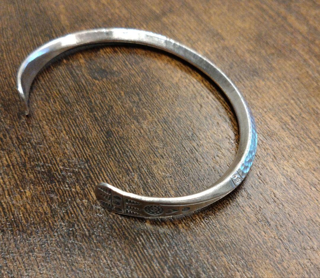 カレンシルバー　バングル　高純度　海外仕入れ