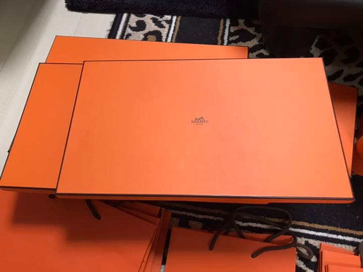 エルメス空箱、紙袋