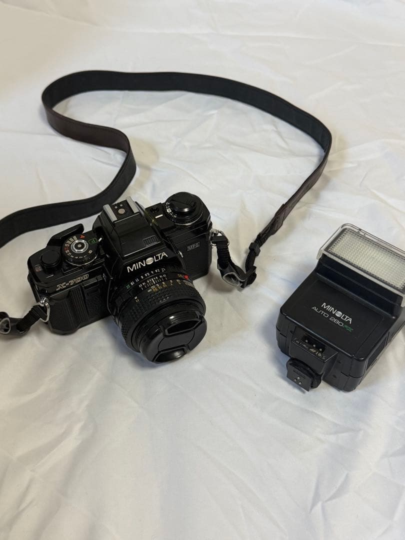 1/16まで期間値下げMINOLTA X-700 一眼レフカメラ フラッシュ付き