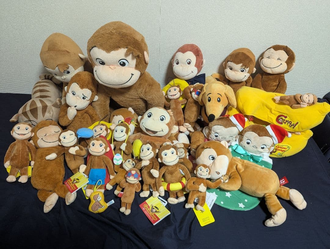 おさるのジョージ　ぬいぐるみ　まとめ売り32点