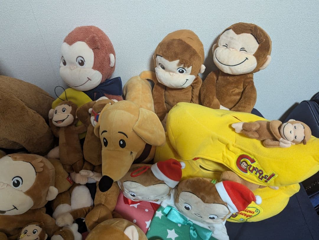 おさるのジョージ　ぬいぐるみ　まとめ売り32点