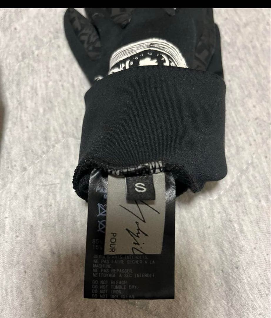 Yuhji Yamamoto ブラックグローブ