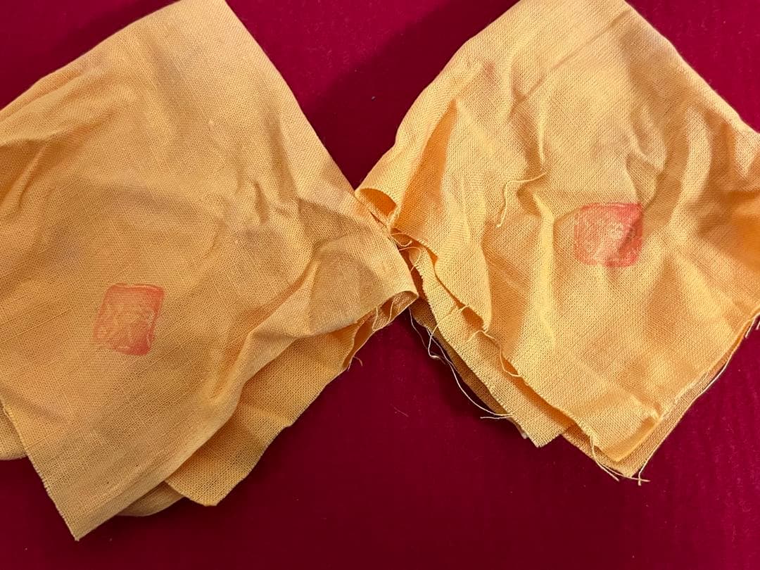 芸術院会員 武腰敏昭 酒盃 一対  海老と梅  共箱 共布 管理K328 九谷焼