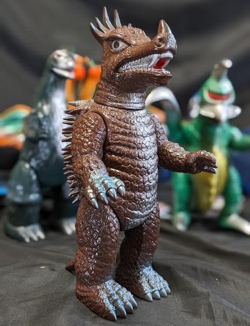 ゴジラ＆ガイガン＆キングギドラ＆アンギラス他（ブルマァク復刻）６体セット＋２