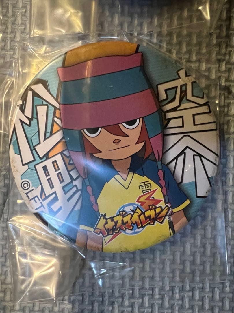 【バラ売り不可】イナズマイレブン　ドでか缶バッジ　64点セット