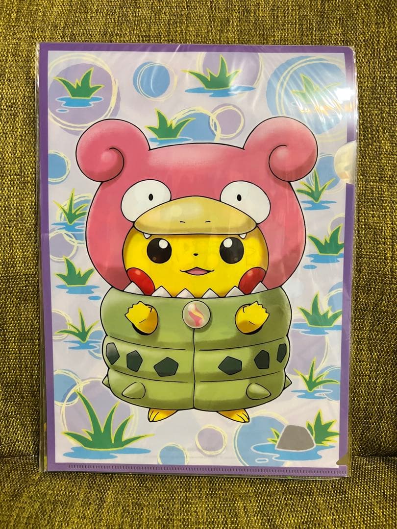 メガポンチョを着たピカチュウ　A4クリアファイルセット