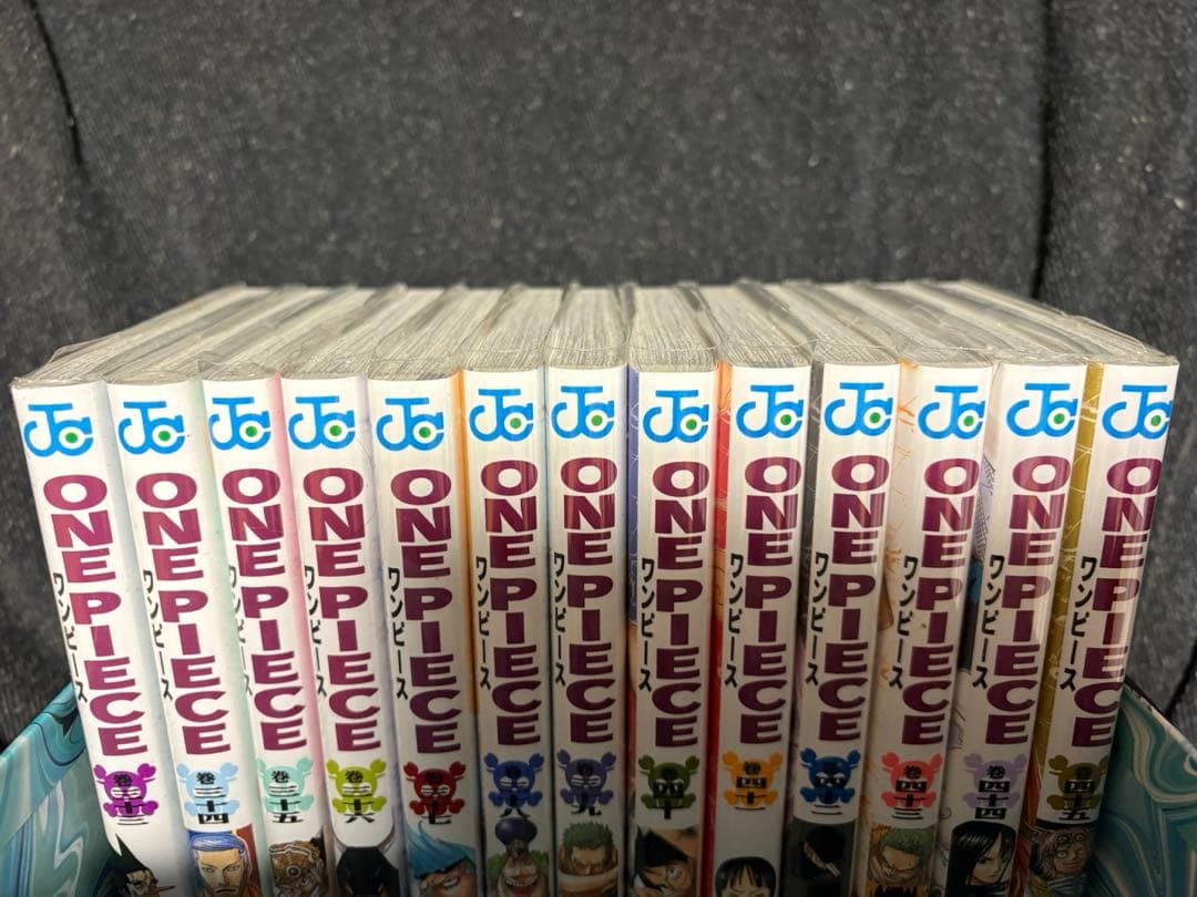 【美品】ワンピース　1〜113巻セット　ブックカバー付き
