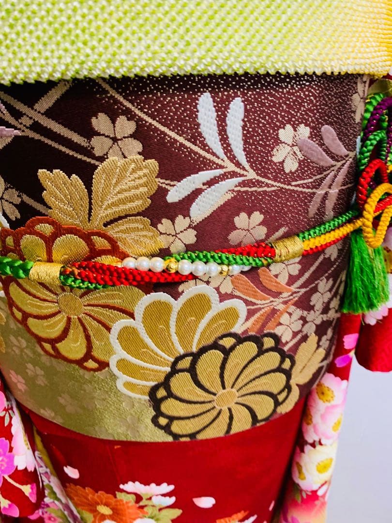 華やかな赤い振袖フルセット　花柄　正絹　美品　成人式