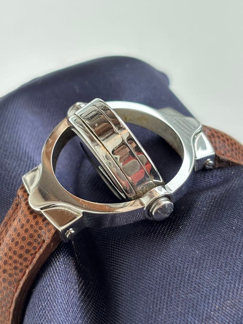 GUCCI ブラウンレザー 時計