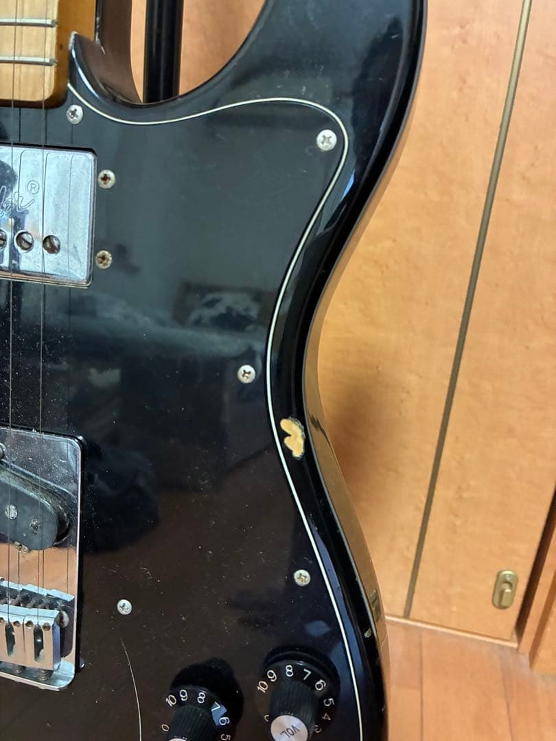 Fender Japan telecaster custom Eシリアル