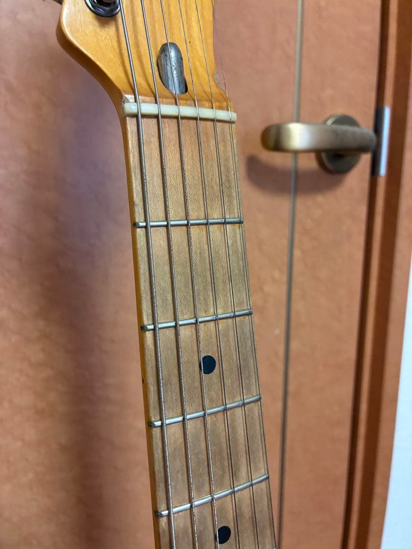 Fender Japan telecaster custom Eシリアル