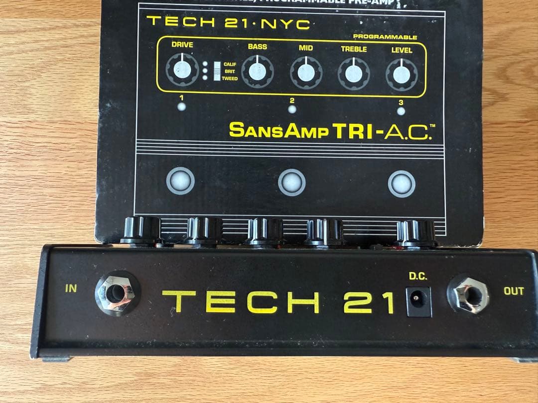 TECH21 テック21 SANSAMP TRI-A.C. プリアンプ