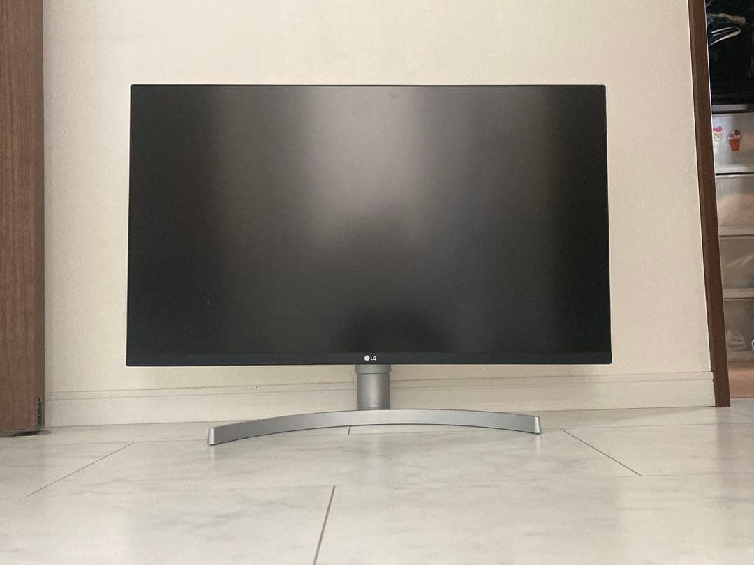 LG 31.5インチ大型フラット 4K ディスプレイ 32UN550-Wモニター