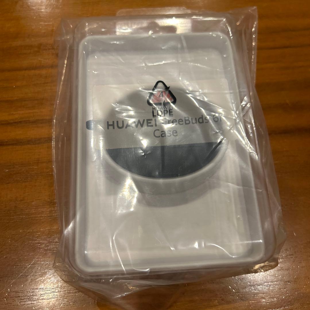 HUAWEI FreeBuds 6i ワイヤレスイヤホン　ケース付き