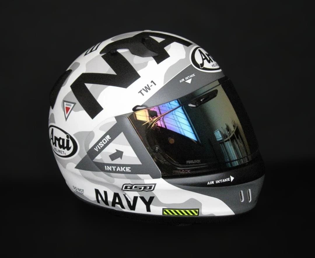 L*a様 Arai 　アライ　XD T’Sチタンゴールド　ミラーシールド付き