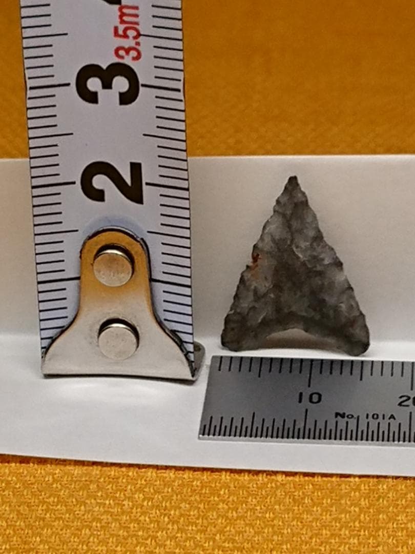 石鏃　矢じり　黒曜石　石器時代　置物　インテリア　工芸品　美術品　A1730