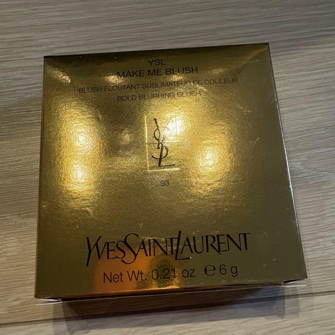 （新品）イヴ サンローラン　メイクミーブラッシュパウダー 93 レストレス ロゼ