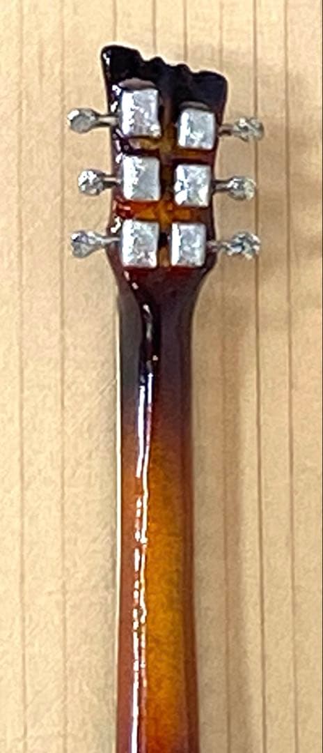 モズライト ベンチャーズ モデル　ミニチュアギター　吉田和則