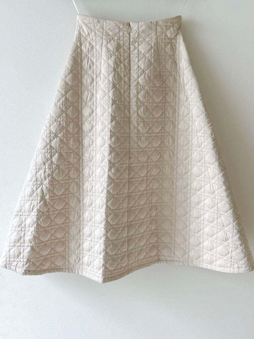 chataro エストネーション キルティングフレアスカート ホワイト