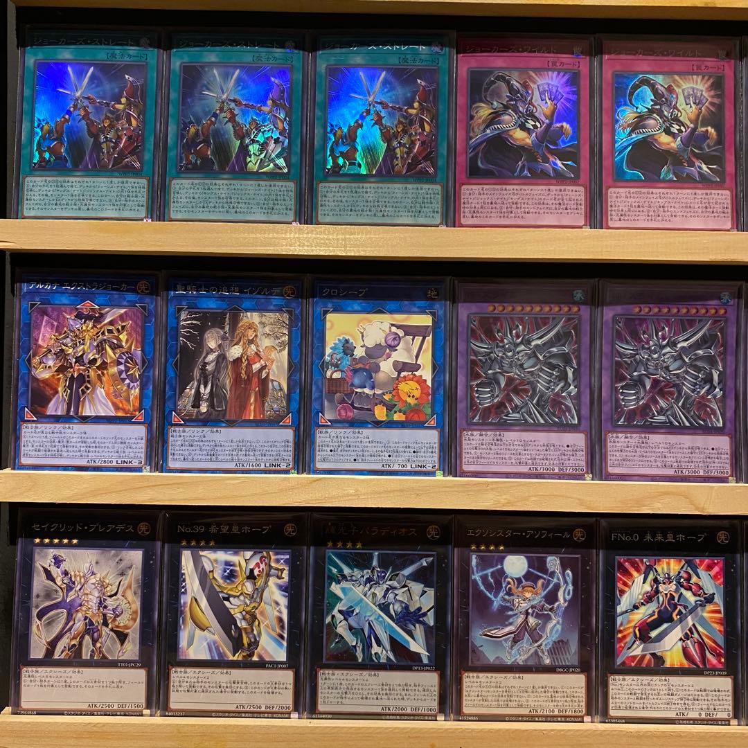 即日発送！三幻神デッキ　オシリス　オベリスク　ラーの翼神竜　交差する魂　古の呪文