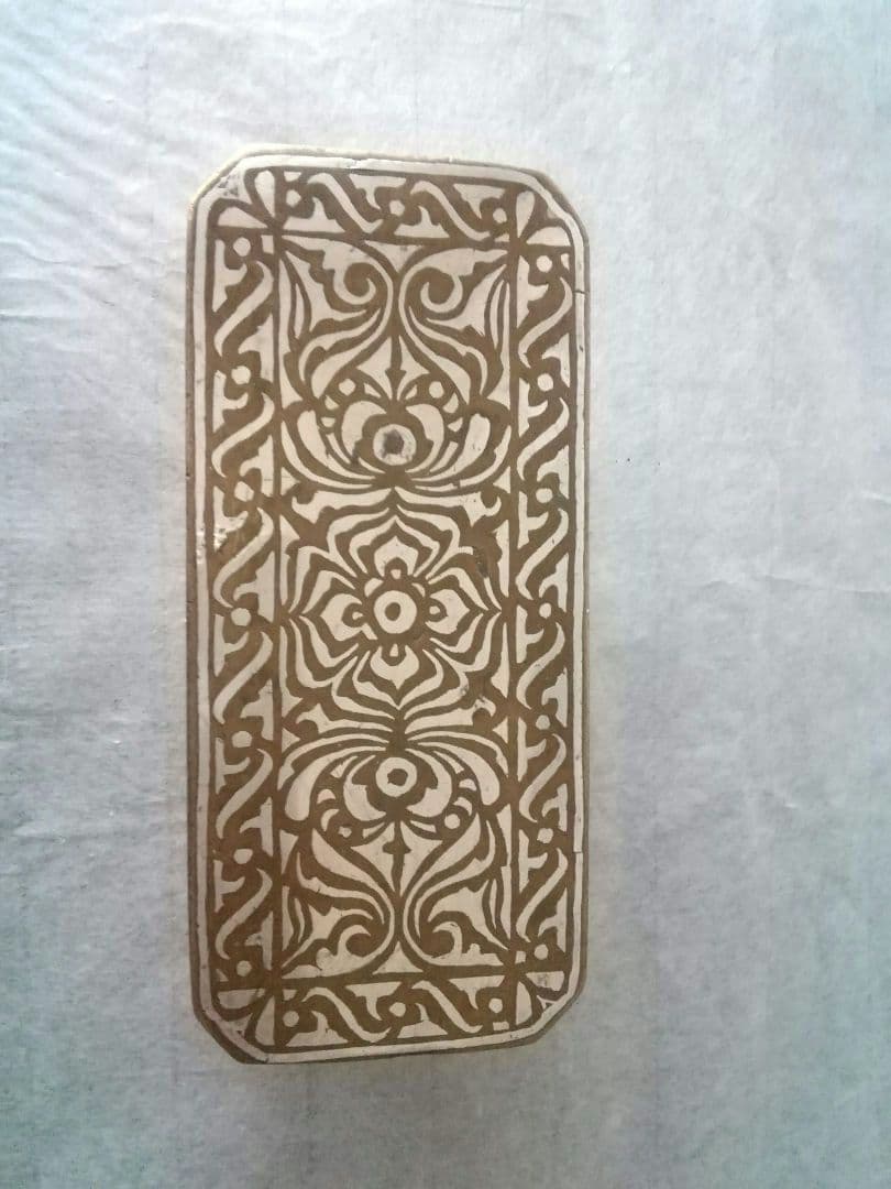 銀象嵌青銅ベタル箱、イスラム　フィリピン　ミンダナオ　アンティーク