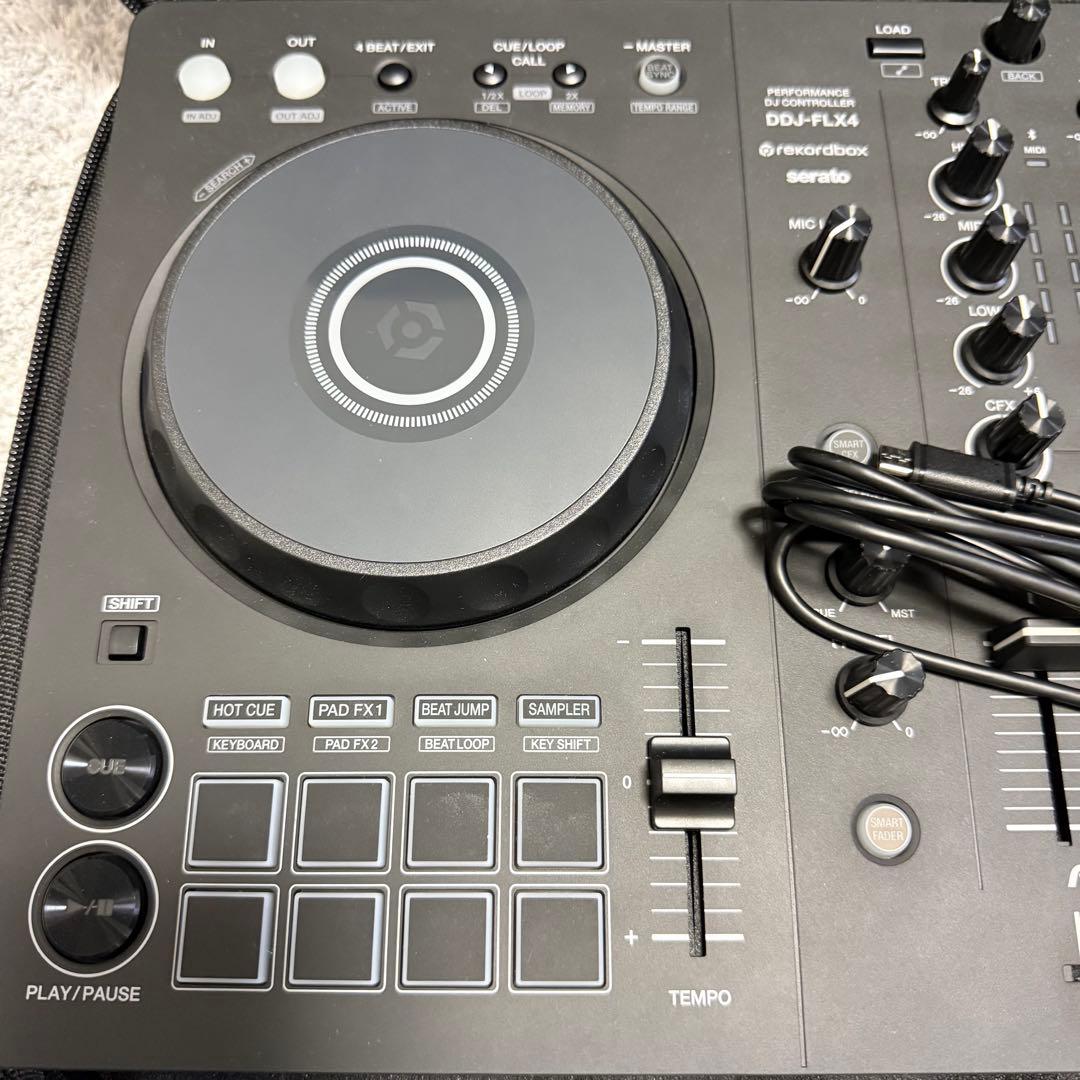 Pioneer DJ DDJ-FLX4 DJコントローラー　ケース付き