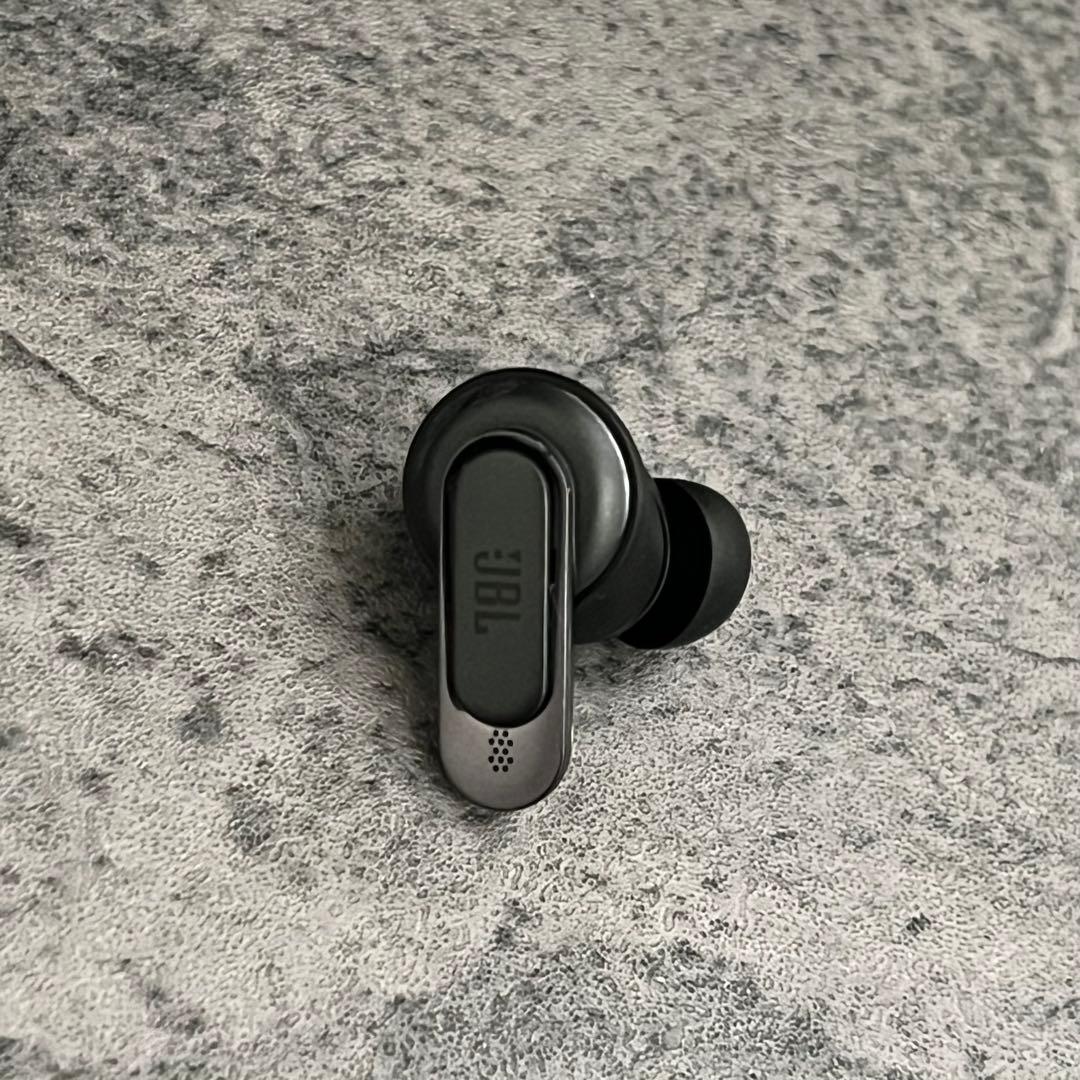 イヤホン JBL TOUR PRO 2