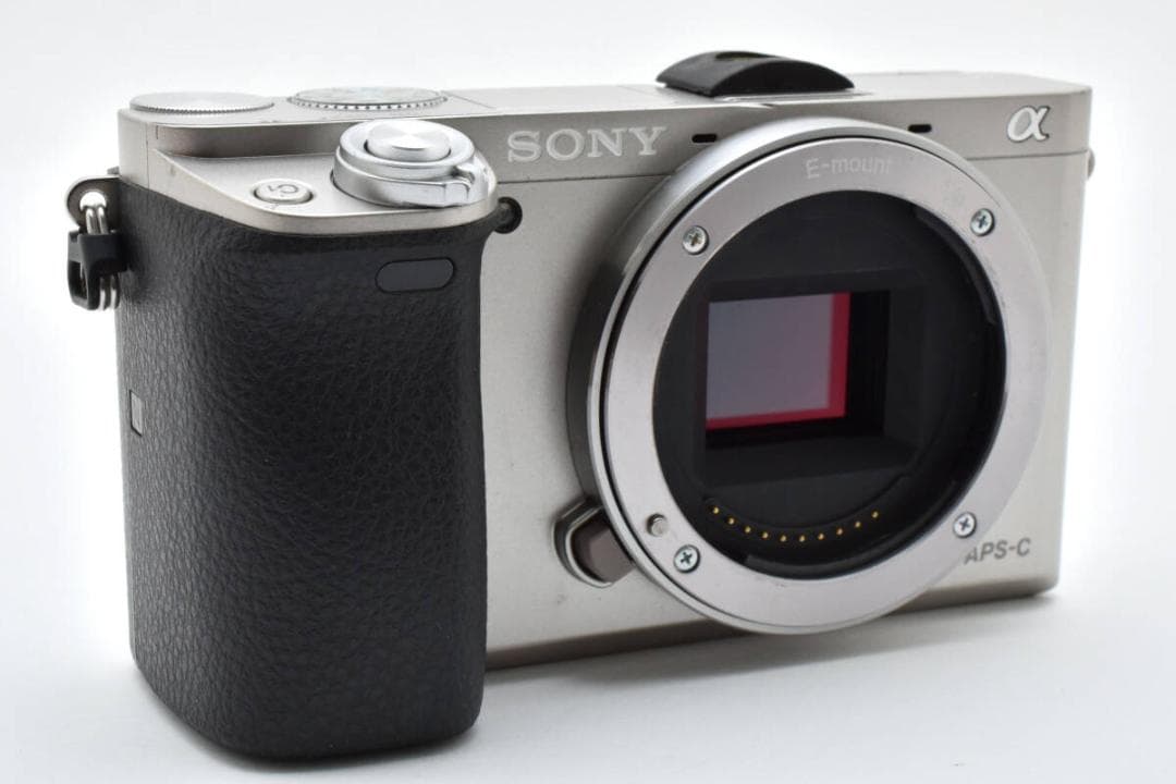 ★極美品★ ミラーレス一眼 α6000 ボディ ブラック ILCE-6000