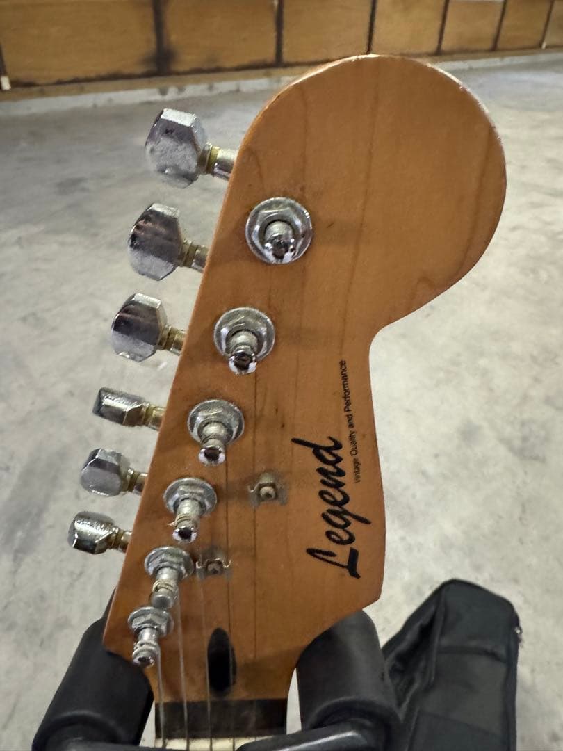 Legend エレキギター レッド ギターケース付き