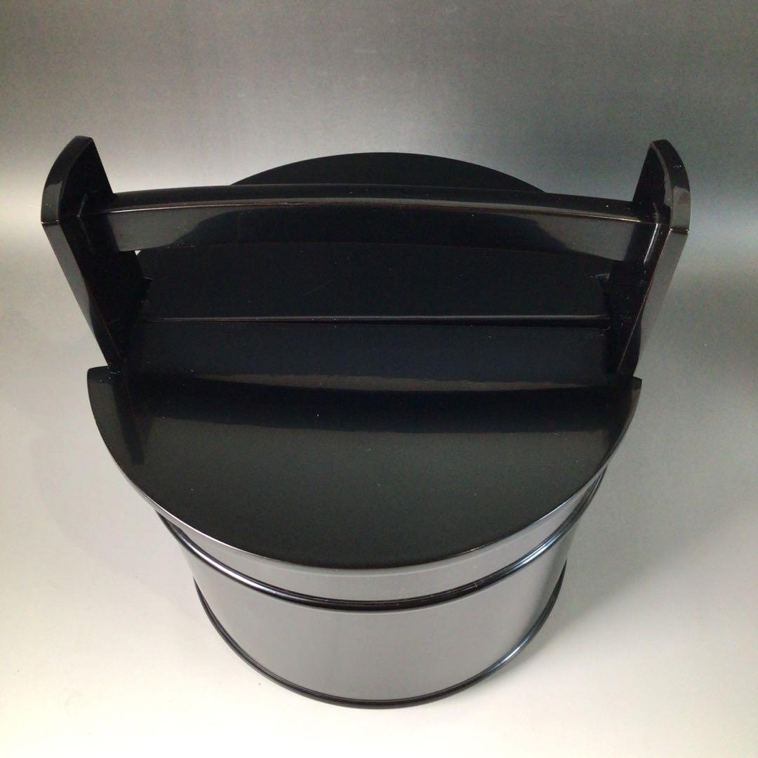 Ｓ９３　水指　『塗師　川瀬表完作』『黒真塗』『手桶水指』　共箱　茶道具